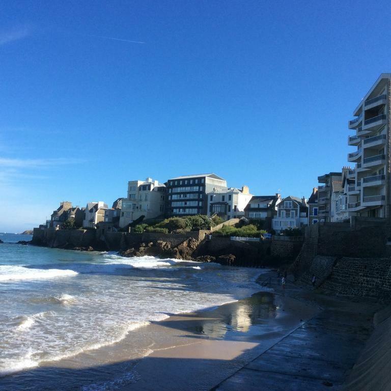 Appartement les pieds dans l'eau - Résidence sur la plage Saint-Malo Exterior foto