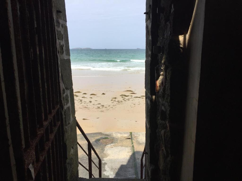 Appartement les pieds dans l'eau - Résidence sur la plage Saint-Malo Exterior foto